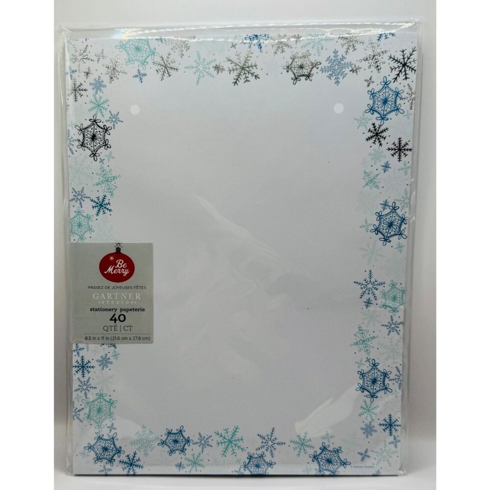 Winter/Christmas stationery blue foil snowflake border Gartners studio 40 count